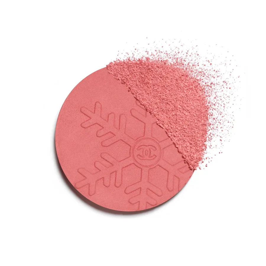 Chanel Les BeigeHealthy Winter Glow Blush